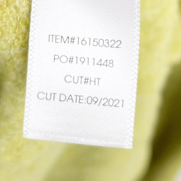 Torrid Relaxed Ultra Soft Fleece Drop Shoulder Hoodie Pea Green Yellow Size 1X - Picture 8 of 9